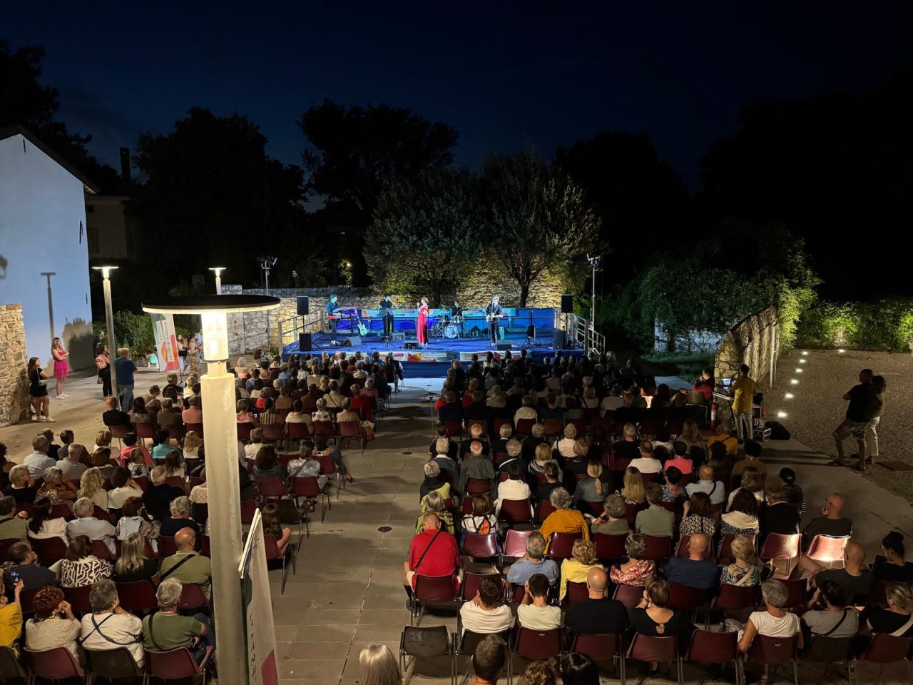 Tish a Ronchi dei Legionari durante il concerto del 18 luglio 2025